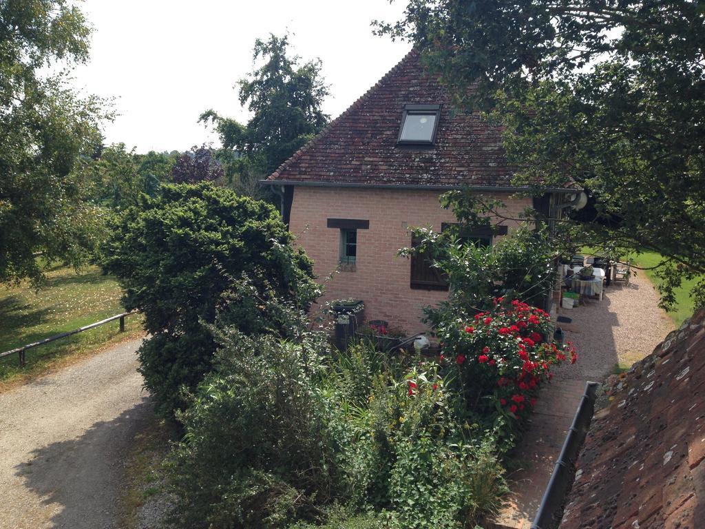 Bed and Breakfast La Baronnie Vieux-Pont Номер фото